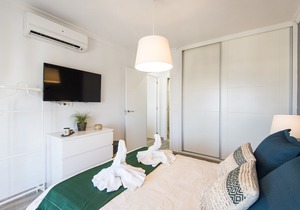 WONDERFUL apartment in Puerto Marina-AUTUMN SEASON SPECIAL OFFER !!!