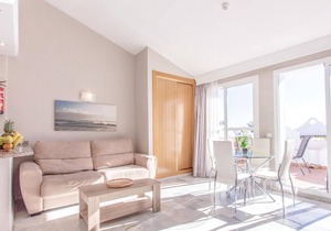 Wonderful, livable house located in a resort, quiet and equipped with all comforts.