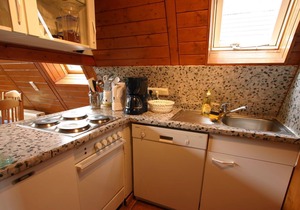 Wooden chalet with oven, in Oberharz near a lake
