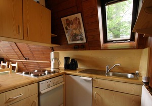Wooden chalet with oven, in Oberharz near a lake