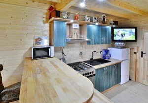 Wooden House by Ostrowieckie Lake with Beach