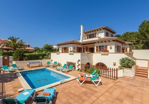 Xoric 5 bedroom villa, Cala'n Bosch