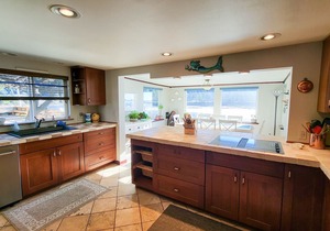 Ya-Hatian Tides - Yachats Bay/Oceanfront
