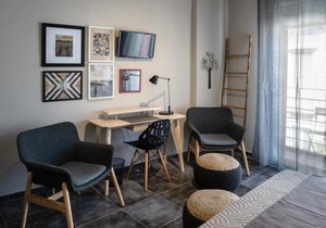 Yasemi Superb Two Floor Apartment