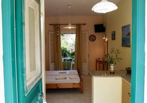 Yiannis Studio 2 Agios Georgios Pagoi Corfu