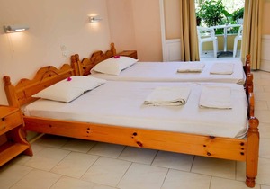 Yiannis Studio 2 Agios Georgios Pagoi Corfu