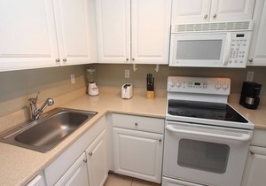 Your Gulf Front Escape: Silver Sands 252-Perfect Longboat Key Retreat, by RVA