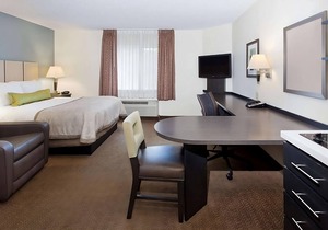 Your Relaxing Getaway Awaits! Pet-Friendly unit, near Buffalo Ridge Park