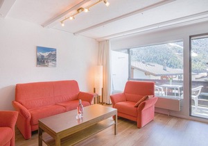 Your rustic apartment Amici invites you to relax and stay in a cozy atmosphere. The apartment house
