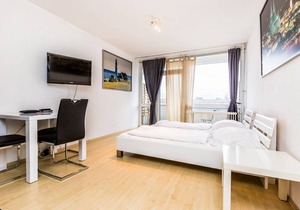 Zeitwohnung Deutz, 31qm, 1 Wohn-/Schlafzimmer, max. 4 Personen