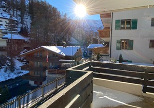 Zermatt Attila, Spacious Downtown Flat - Sleeps 7