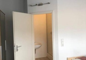 Zimmer 4