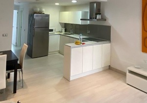 Zodiac 3, Apartamento con Piscina