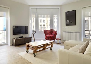 Zurriola Zinema Apartment by FeelFree Rentals