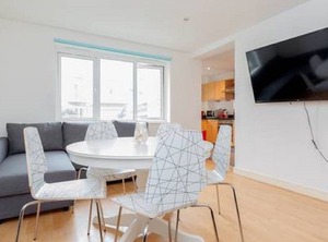 Knightsbridge | Shadwell
