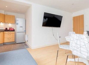 Knightsbridge | Shadwell