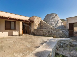 Farmhouse | Patu