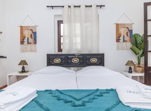J Casa Farol | Lagos City Center