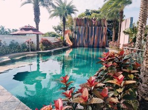 Pearl Beach | Cheyyur