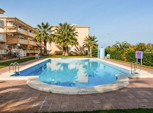 Piles Swimming | Platja de Piles