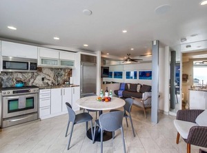 Firsix San Diego | Mission Beach