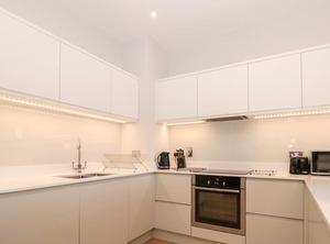 The Manor Hillfield Village | Bugford