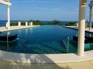 Cosmo | Santa Maria Huatulco