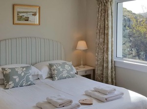 Accommodation Ardmaddy Castle Oban | Isle of Seil