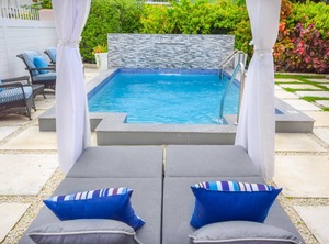 Min Beach Manor | Marine Gardens