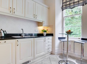 Langland Bay Manor | Skewen