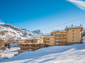 Foot Of The Slopes Swimming Sauna Hammam Ski Locker | Les Boisses