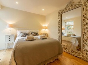 Lane | Carbis Bay