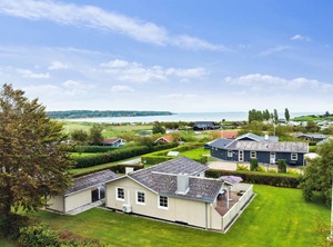 Holiday Diernas | Vikær Strand