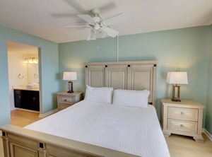 Gulf Shore | Harold