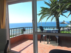 Acapulco Playa | Nerja City Centre