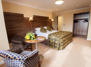 Adair Arms Hotel | Lisnagunogue