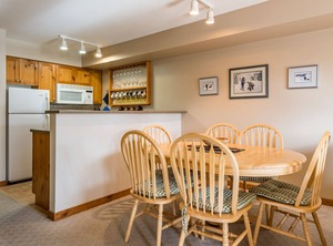 The Pinnacles Suites Vernon | Silver Star Mountain