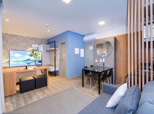 Aion Suítes Compacto E Luxuoso Loft Rooftop Com Piscina Academia À Poucos Passos Da Praia | Centro