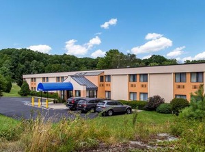 Surestay Hotel | Smithfield