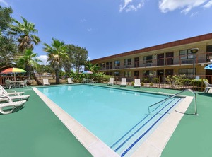 Americas Value Inn Suites Victoria | Victoria