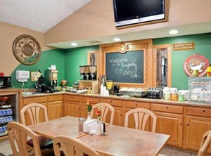 Americinn | West Burlington