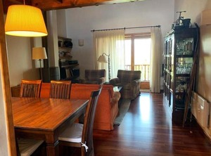 Angoustrina Solane | Angoustrine