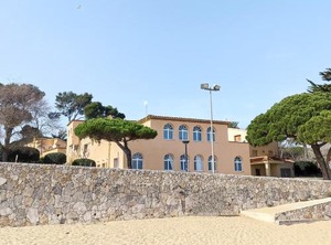 Apartamento Con Jardín De La Playa | La Fosca