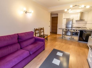 Apartamentos Santo Domingo People | Santo Domingo de Silos