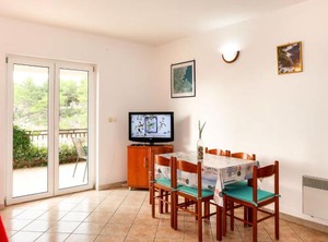 Buda | Cove Basina (Jelsa)