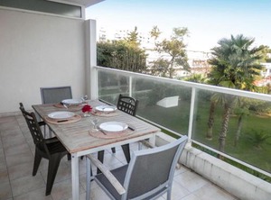 Casta | Pointe Croisette