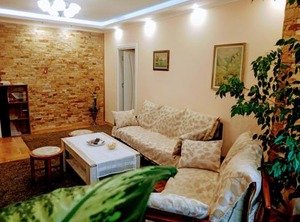 Durvenitza | Mladost