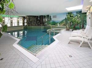 Fir Terrace | Tanne