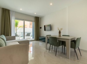 Residence Meridian Unità The Beach Mountain | Villa San Pietro