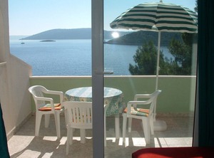 Ferienwohnungen Beach Riviera Trogir | Vinisce